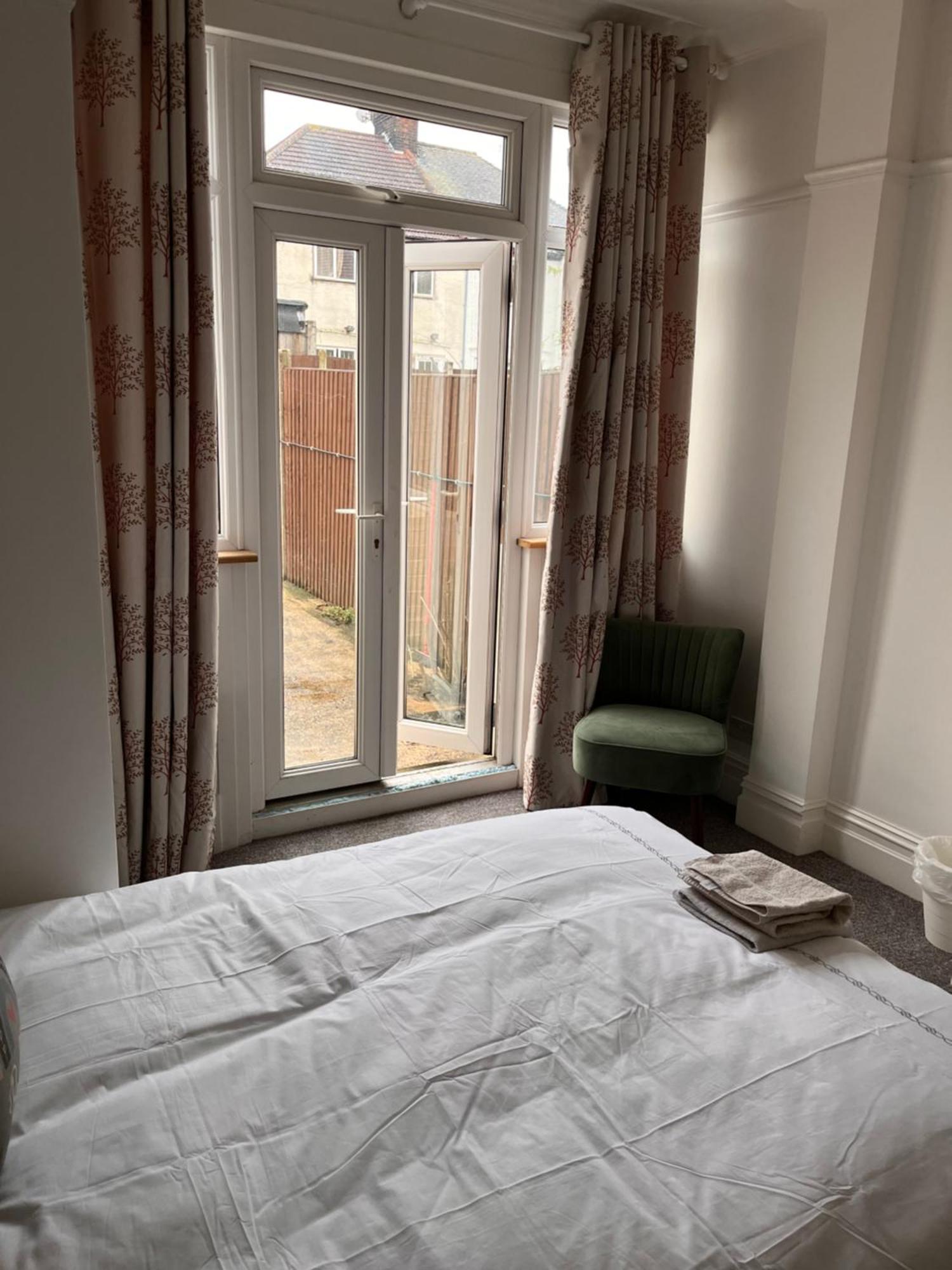 Home From Home Cosy B&B Londra Esterno foto